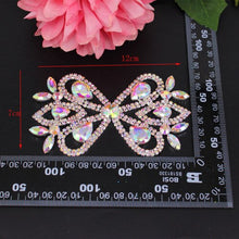 Load image into Gallery viewer, Snow Flake Diamante Applique rhinestone Crystal appliques Stitch Bridal Belt Applique Motif Bling up Accessories Stones Jewelry
